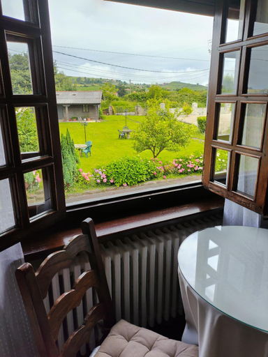 Others 4, Pension Castio, Cantabria