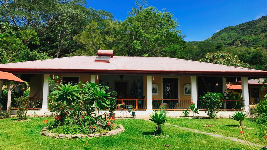 Public Area, Hacienda Sassenberg, Montes de Oro