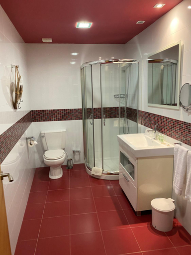 Bathroom 5, Ave del Mar, A Coruña