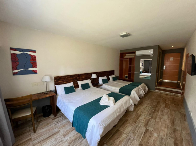 Bedroom 3, La Mision Posadas, Capital