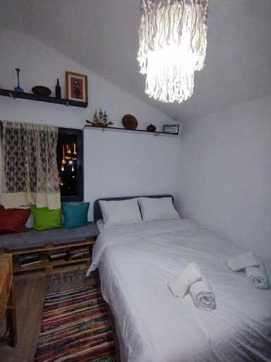 Others 5, Illyrian studio Tirana, Tiranës