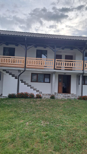 Others 2, Pensiunea Eugenia, Albac