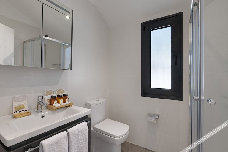Bathroom 5, Kairos Hotel, Kaş