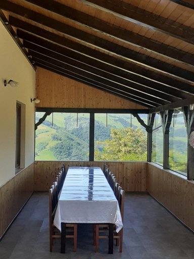 Others 5, Cabana Alpina Jina, Jina