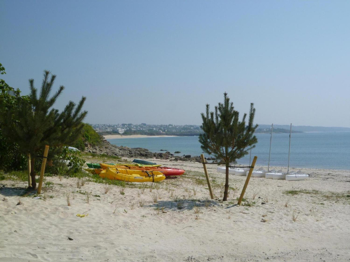 Others 4, Studio in Audierne near Finistere Beach, Finistère
