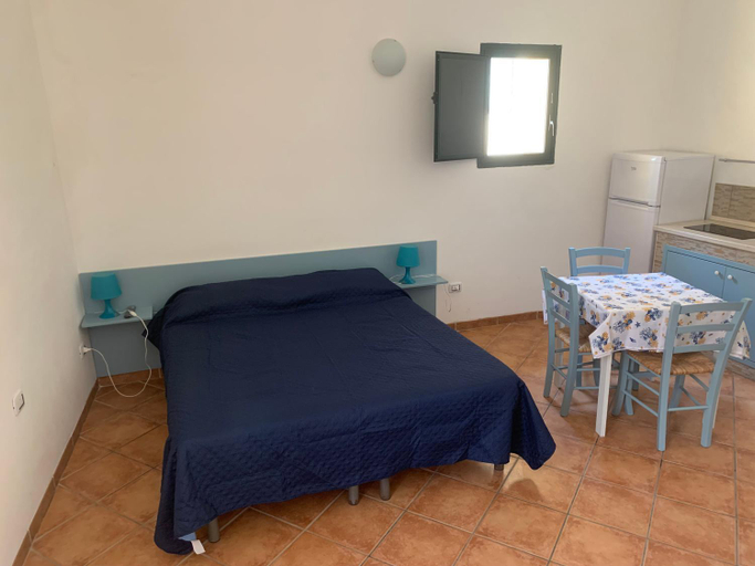 Others 3, LA CASA RO CURTIGGHIU, Syracuse