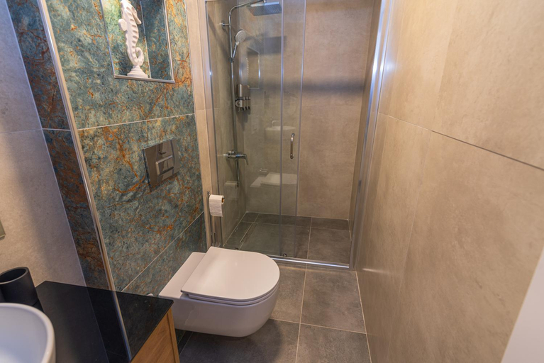 Bathroom 3, Huzur Apart Hotel, Fatih