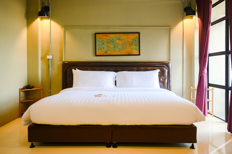 Bedroom 2, Dream Factory Hotel & Rooftop Bar, Muang Udon Thani