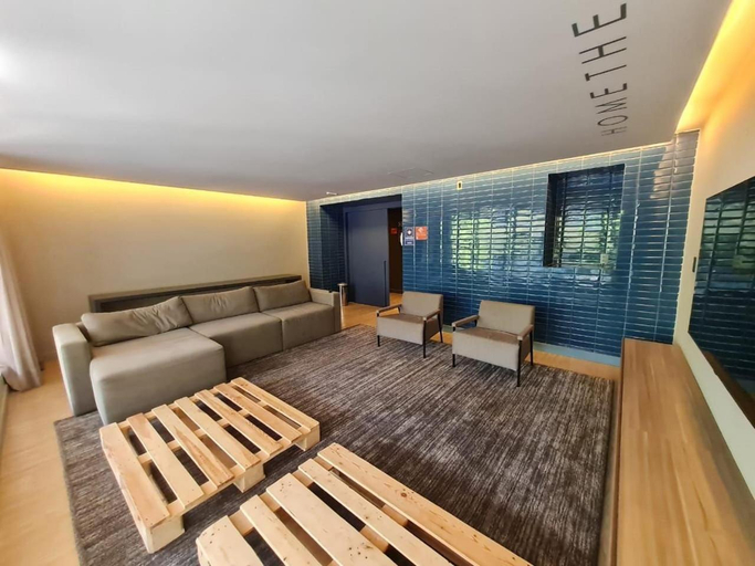 Others 5, VN Apiacas by Housi, São Paulo