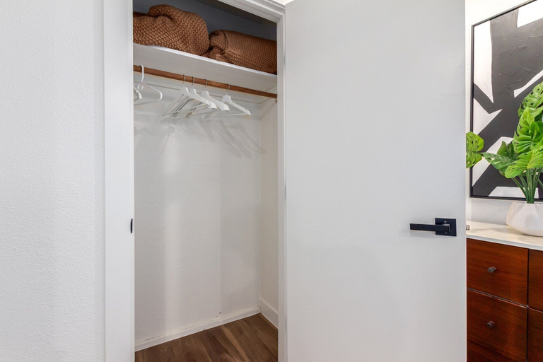 Interior 2, Cactus House - Private Pool - 5 Mins to Old Town, Maricopa