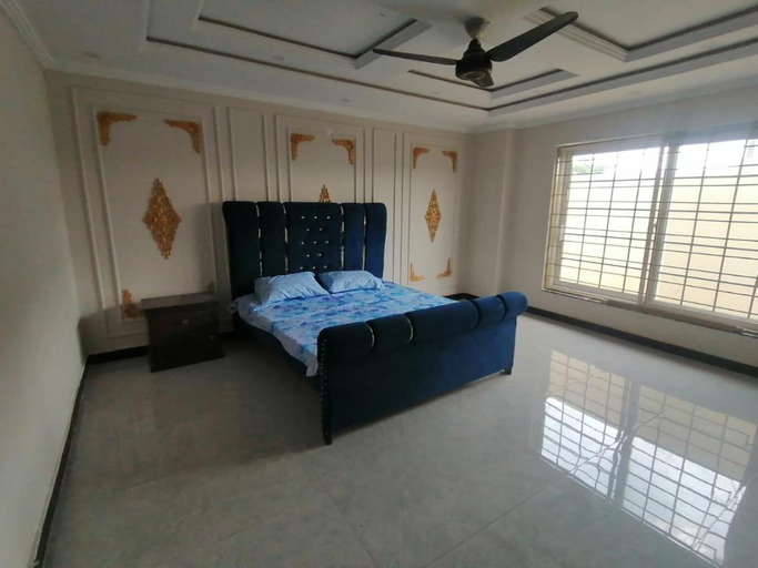 Others 2, luxury room in Bahria Town Rawalpindi, Rawalpindi