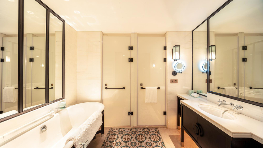 Bathroom, YiuTeung Mansion, Chengdu