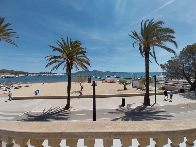 Others 4, apartamentos en primera linea de playa, Baleares