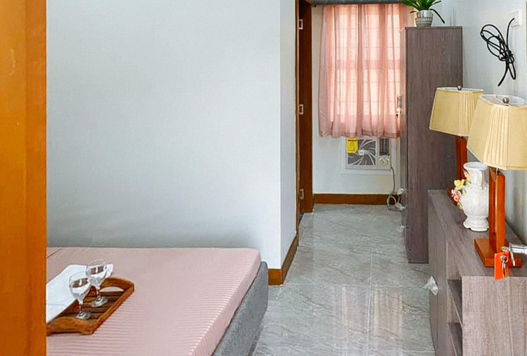Bedroom 5, Leonila S Travellers Inn, Iloilo City