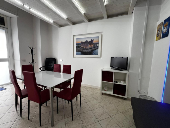 Others 4, Carmelinas home, Catania