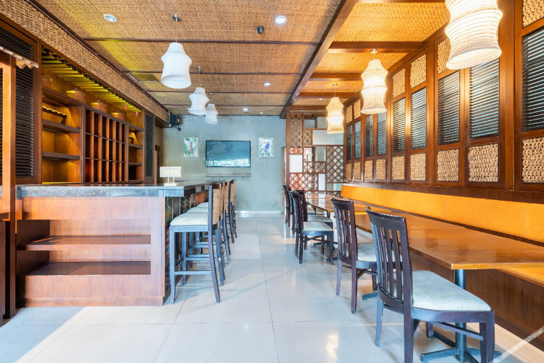 Food & Drinks 5, Flagship 91863 Metro House, Surabaya