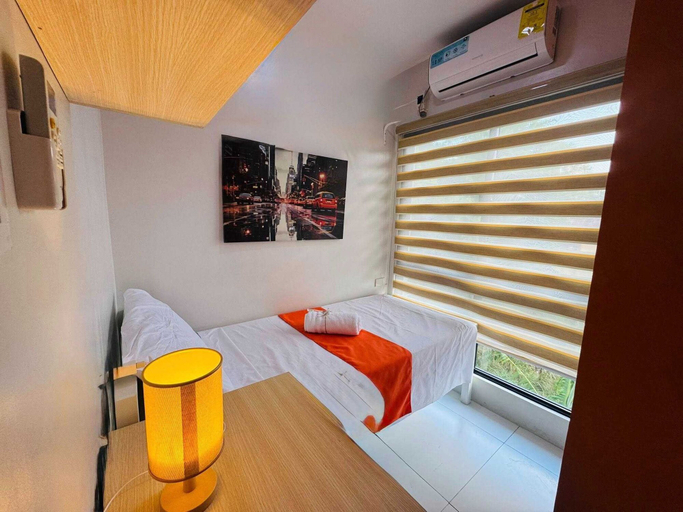 Room 4, OYO 1158 Kegama Residences 2, Dasmariñas