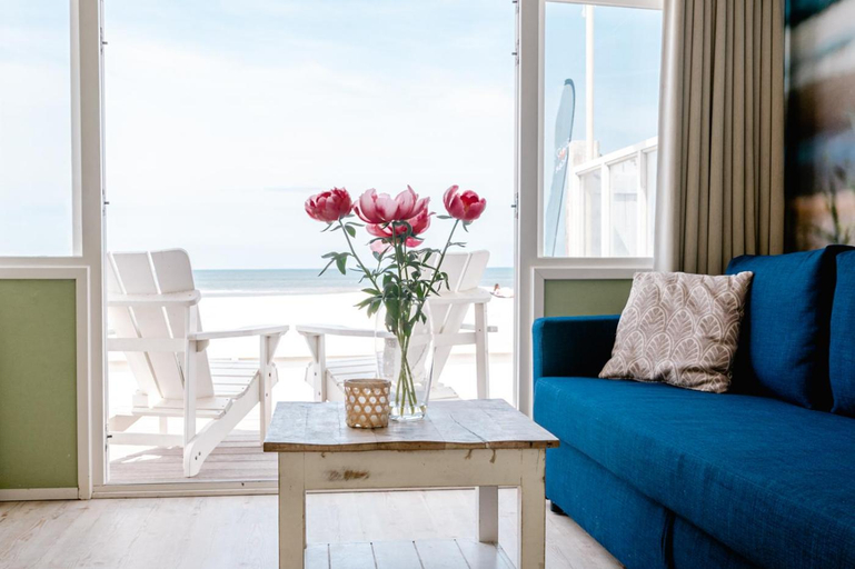 Others 5, Rijk aan Zee Ecolodges, Beverwijk