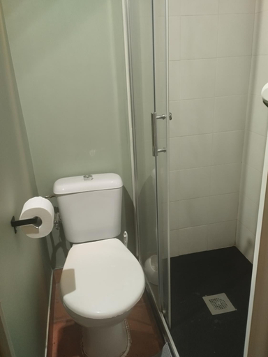 Bathroom 4, Albergue Kortarixar, Navarra