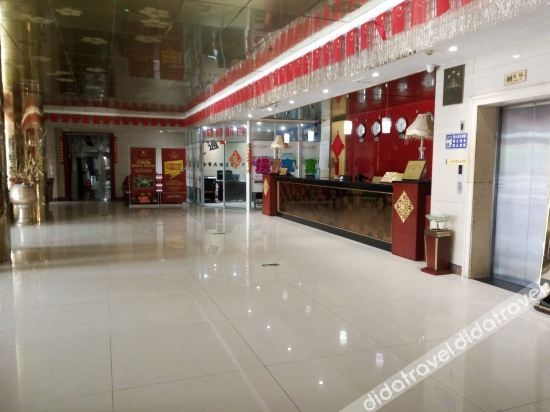 Others 2, EZZI HOTEL, Xinyang
