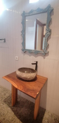 Bathroom 5, D'tegal Guest House , Badung