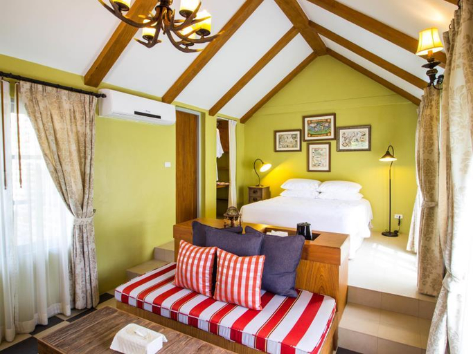 Bedroom 3, La Provence Suan Phung Hotel, Suan Phung