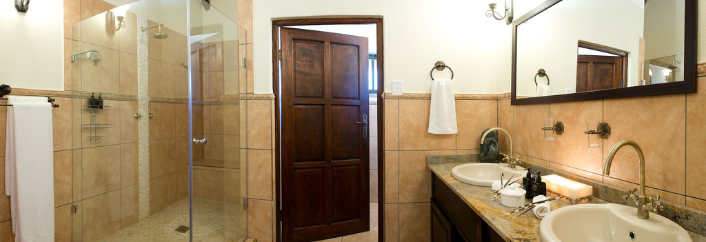 Bathroom 3, Sable Ranch Thaba Khaya, Bojanala