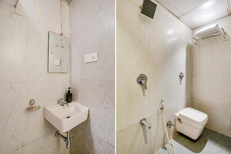 Bathroom 2, FabExpress Embassy Suites - Nr BKC, Mumbai Suburban