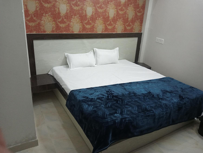 Others 4, Tulsiraj Guest House, Ujjain