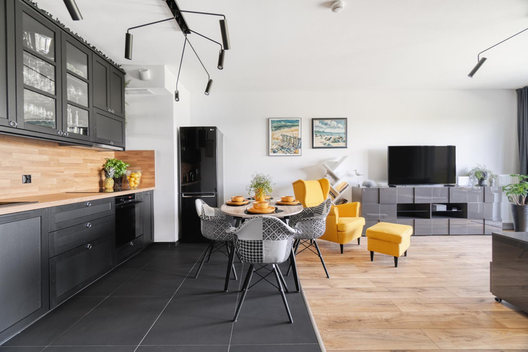 Others 5, Apartamenty Baltica Towers Modern White&Black, Gdańsk City