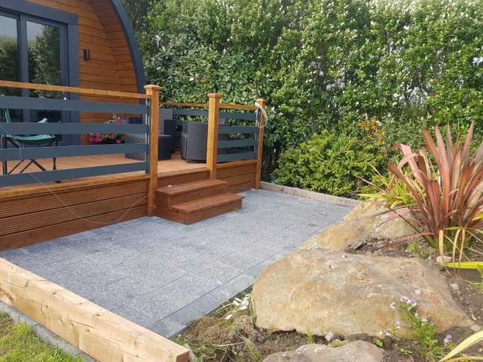 Others 4, Glamorous Glamping