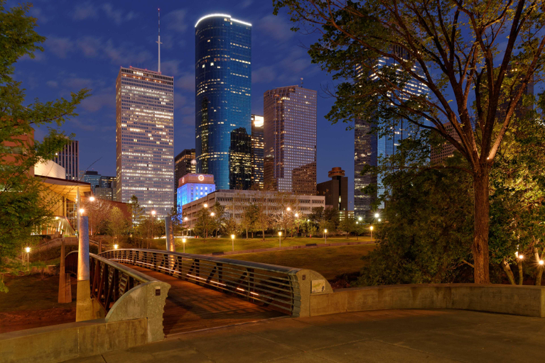 Exterior & Views 2, Best Western Plus Downtown Inn & Suites, Houston