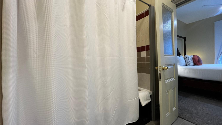 Bedroom 2, Stone Gables Inn, Cuyahoga