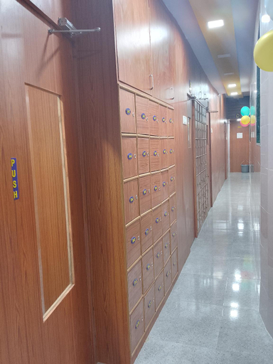Public Area 4, Kufa PG Dormitory, Mumbai Suburban