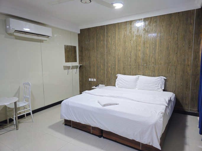 Bedroom 3, Al Rayyan Hotel Apartments, Seeb