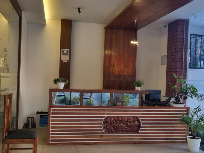Others, Hotel trees thekkady, Theni