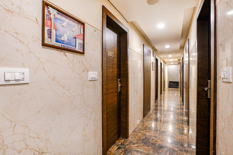 Public Area 2, FabHotel Vertigo Suites - Nr BKC, Mumbai Suburban