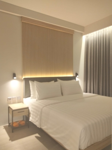 Beezie Hotel Room Type - Family Double