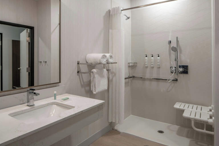 Bathroom 3, Fairfield By Marriott Inn & Suites Surprise Prasada, Maricopa