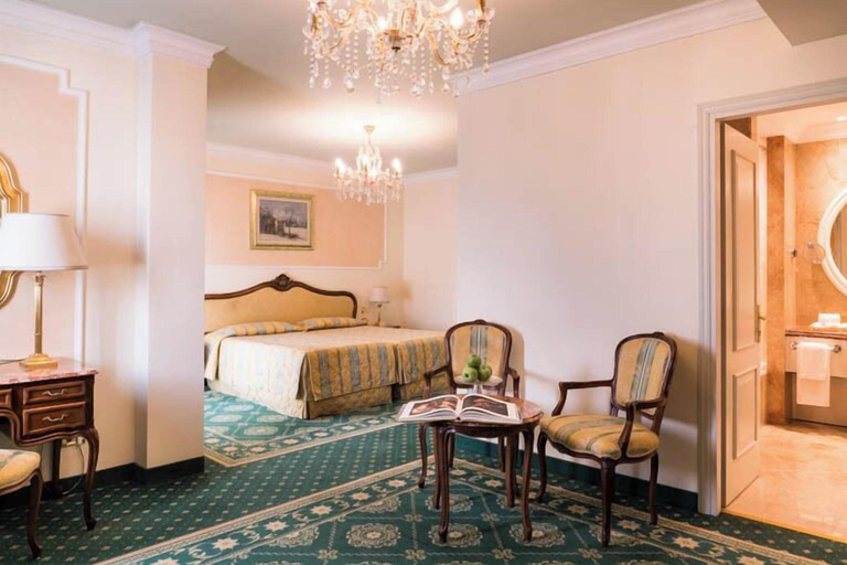 Bedroom 3, Abano Grand Hotel, Padua