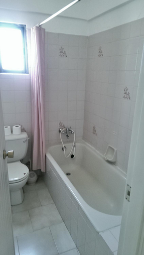 Bathroom, Maouris Hotel Apartments