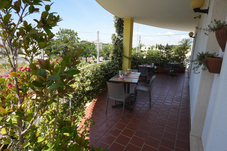 Others 3, B&B Simonetta, Lecce