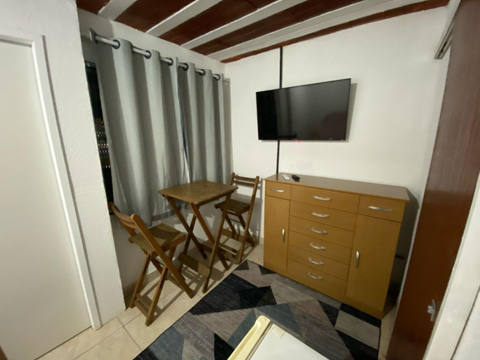 Others 4, Hospedagem Casa Amarela ao lado TOP SHOPPING, Nova Iguaçu