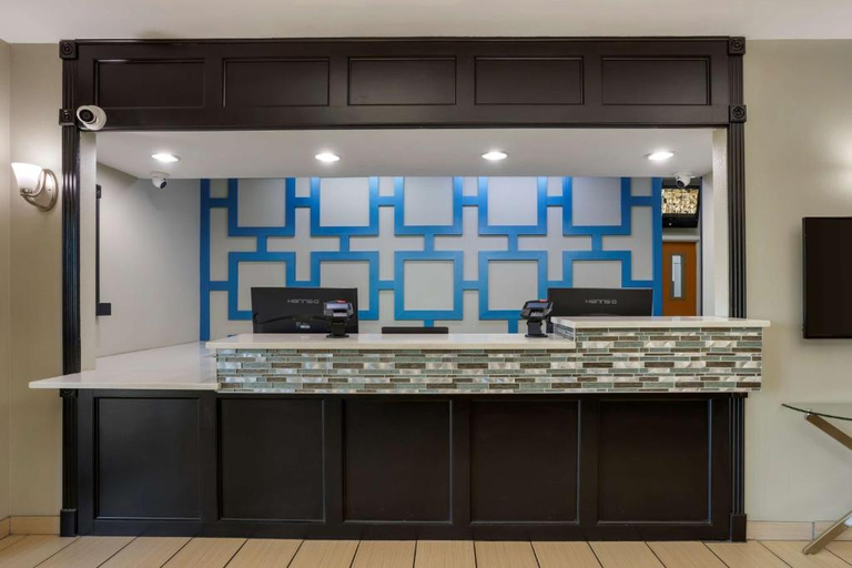 Public Area 2, Best Western Plus Searcy Inn, White