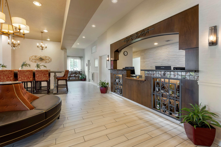 Public Area 2, Best Western Plus Vineyard Inn & Suites, Yates