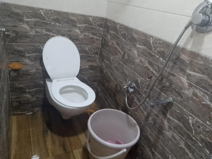 Others 5, Hotel National Residency, Mumbai Suburban