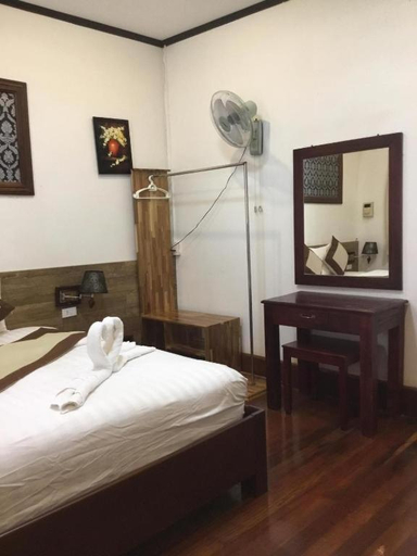 Others 3, Villa Visay II, Luang Prabang