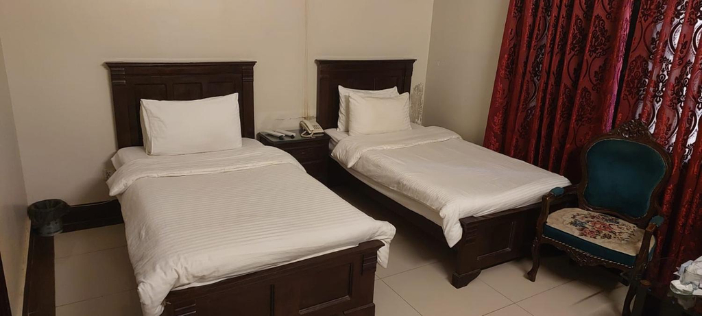 Others 2, A One Guest House Karachi, Karachi