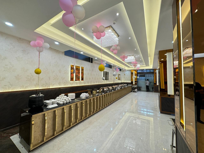 Others 4, Vieanna Inn, Lucknow