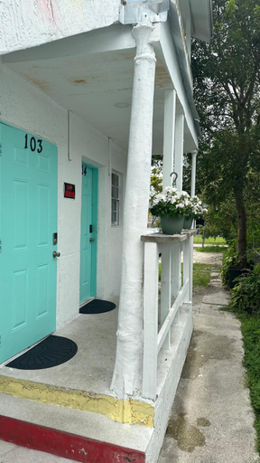 Others 4, 203 Miami Shared Rooms for Men Central Comfortable, Affordable, Miami-Dade